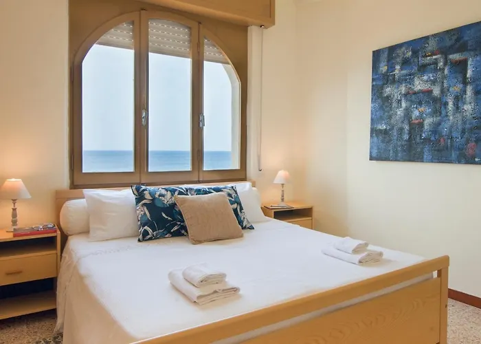 Horus San Giovanni Sinis - Sul Mare Con Grande Giardino Privato Apartamento